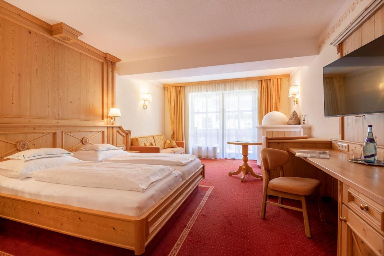 Natur-&Alpinhotel Post Vent Eksteriør billede